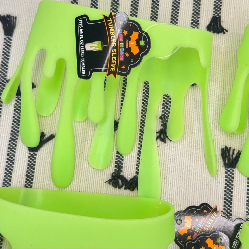 NEW Target Bullseye Playground Glow-In-The-Dark Tumbler Sleeves